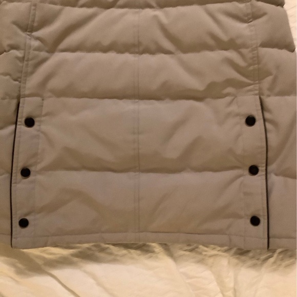 Limestone Small Canada Goose Parka 🇨🇦 - Picture 3 of 6